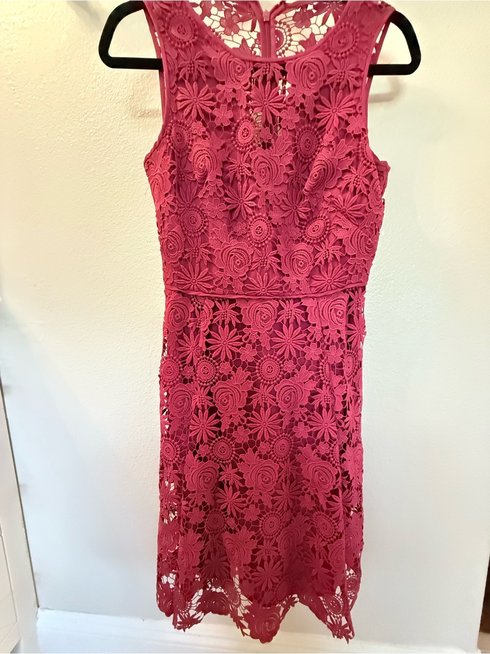 White House Black Market Raspberry Floral Lace Sheath Dress